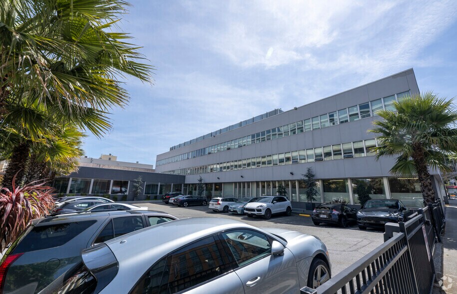 More Photos Of 2299 Post St, San Francisco Office For Sale