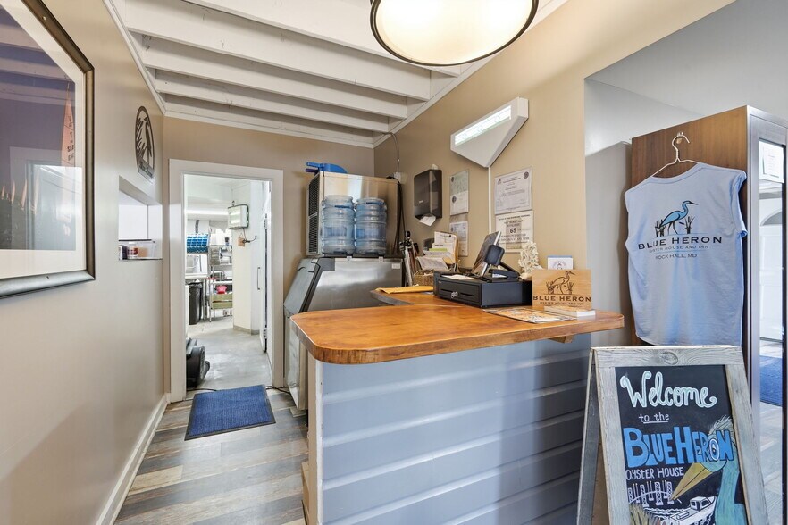 More Photos Of 20658 Wilkins Ave, Rock Hall Restaurant For Sale
