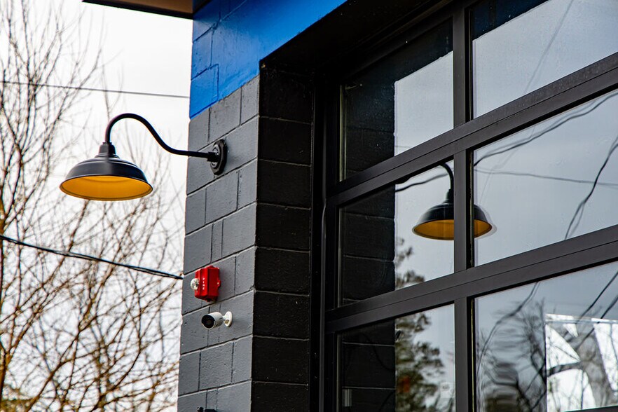 More Photos Of 99 N Main St, High Bridge Freestanding For Lease