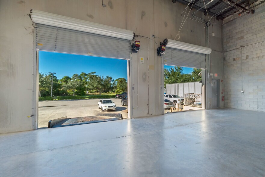 More Photos Of 679 NW Enterprise Dr, Port Saint Lucie Light Distribution For Sale