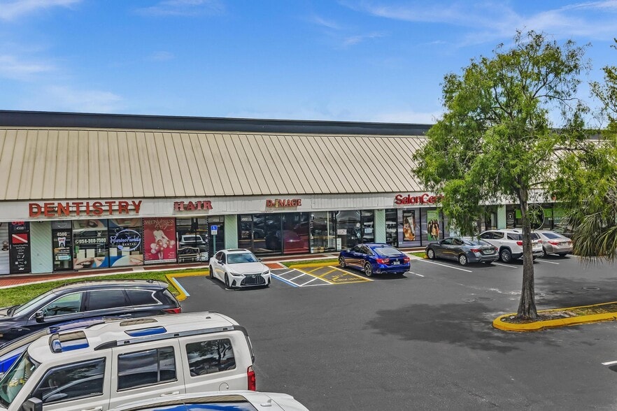 More Photos Of 4412-4678 N University Dr, Lauderhill Unknown For Lease