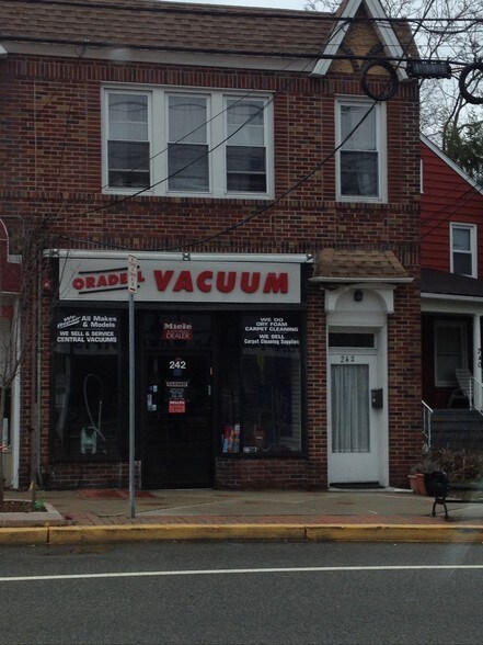 More Photos Of 242 Kinderkamack Rd, Oradell Storefront Retail Residential For Sale