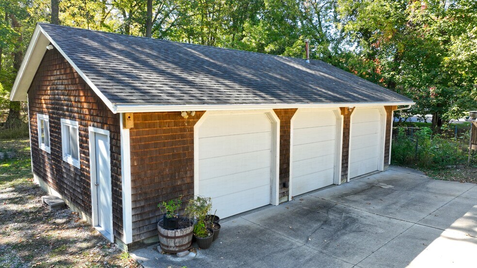 More Photos Of 306 Eubank St, Novi Land For Sale