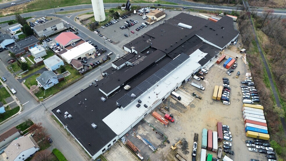 More Photos Of 3 Cass St, Keyport Warehouse For Lease
