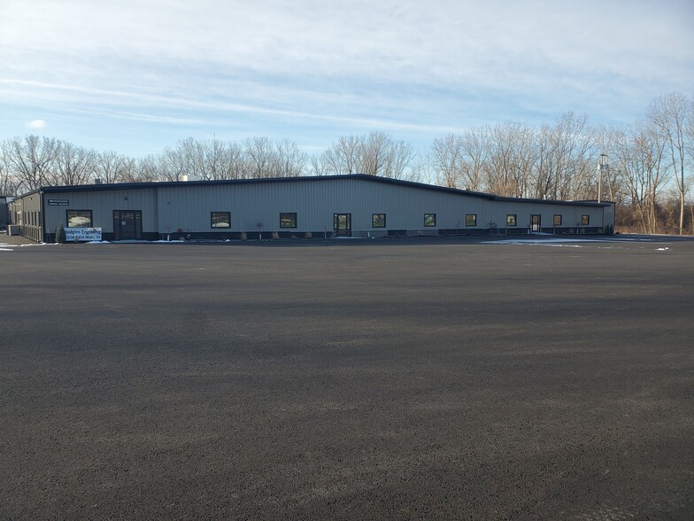 More Photos Of 4974 E Main Street Rd, Batavia Freestanding For Lease