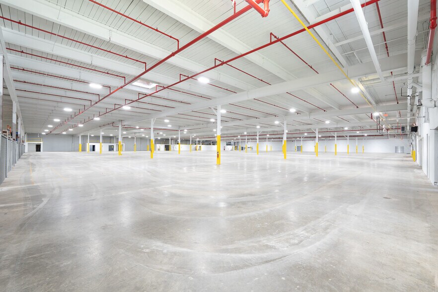 More Photos Of 401 W Hanes Mill Rd, Winston-Salem Manufacturing For Lease