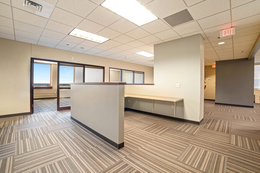 More Photos Of 230 W Superior St, Duluth Office For Sale