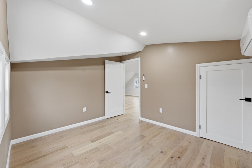 More Photos Of 82 Grove St, Montclair Apartments For Sale