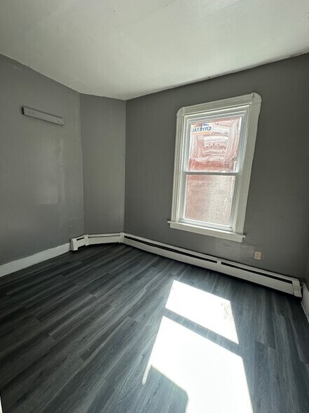 More Photos Of , Hartford Multifamily For Sale