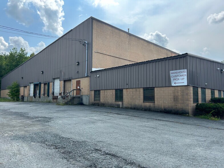 More Photos Of 326 Dartmouth College Hwy, Lebanon Warehouse For Sale