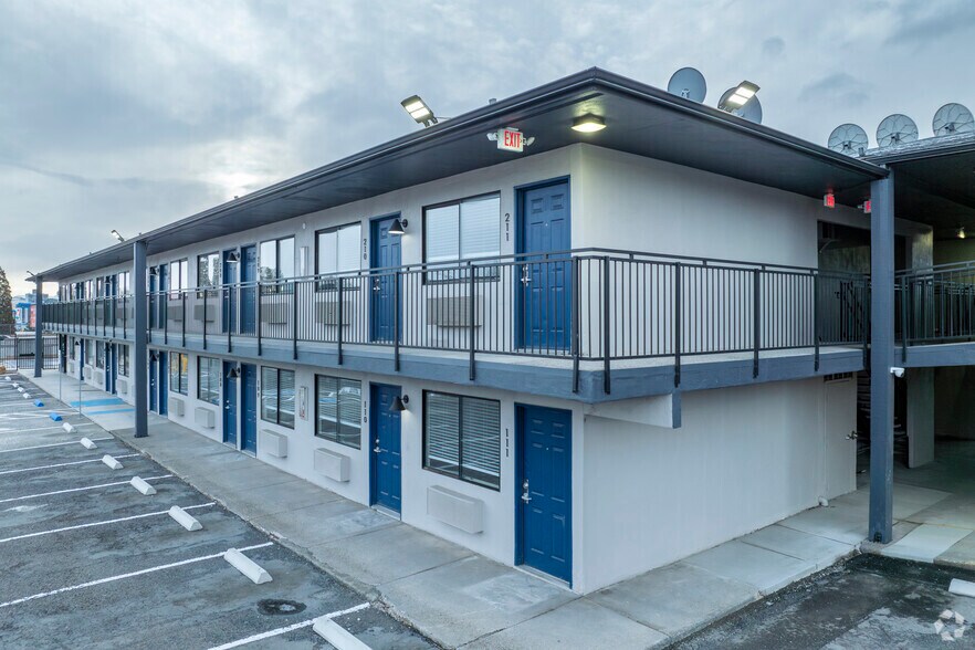 More Photos Of 1400 Stardust St, Reno Apartments For Sale