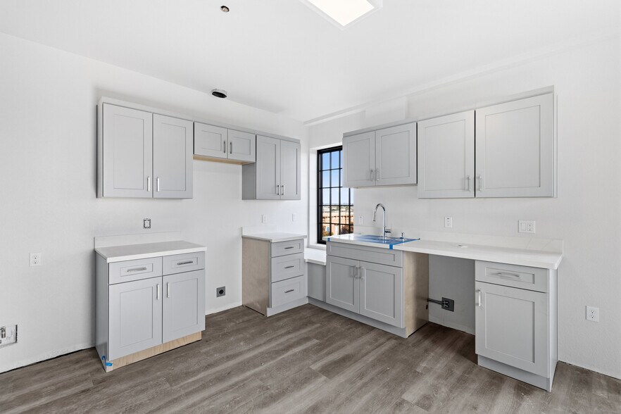 More Photos Of 500 San Benito St, Hollister Office Residential For Sale