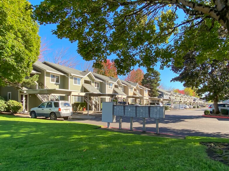 More Photos Of 8011 NE Fourth Plain Blvd, Vancouver Apartments For Sale