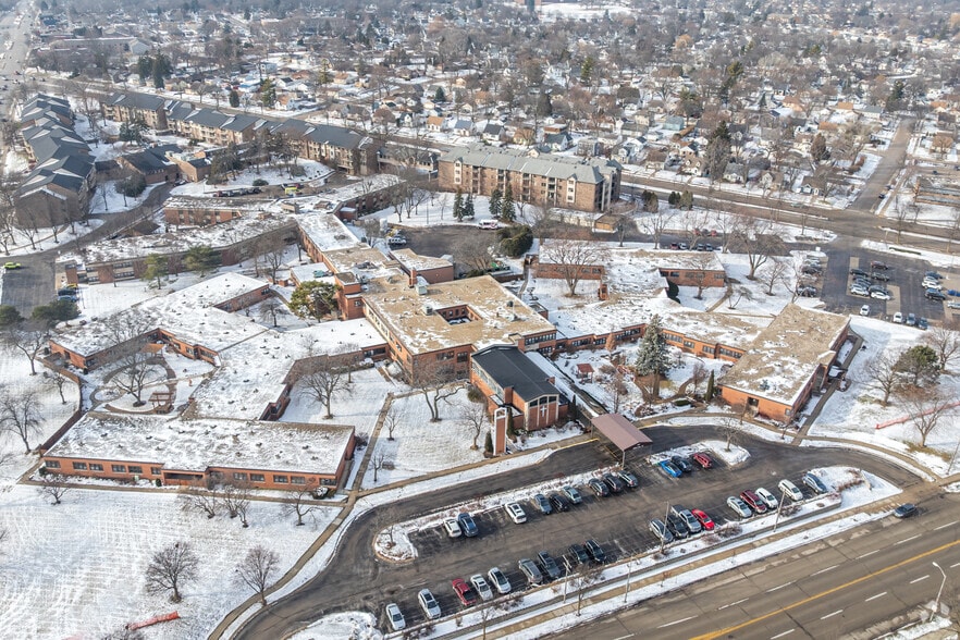 More Photos Of 3023 S 84th St, West Allis Apartments For Lease