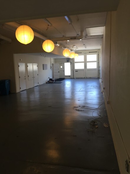 More Photos Of 1377-1379 Harrison St, San Francisco Light Distribution For Lease
