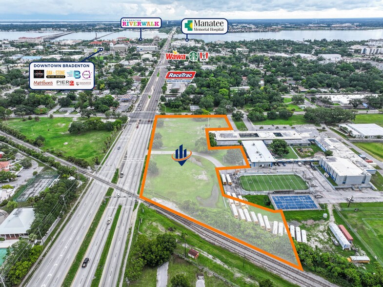 More Photos Of 202 13th Ave E, Bradenton Land For Sale