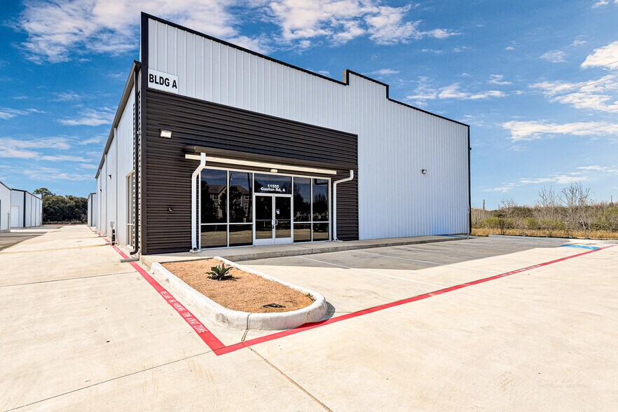More Photos Of 11555 Gaston, Katy Industrial For Lease