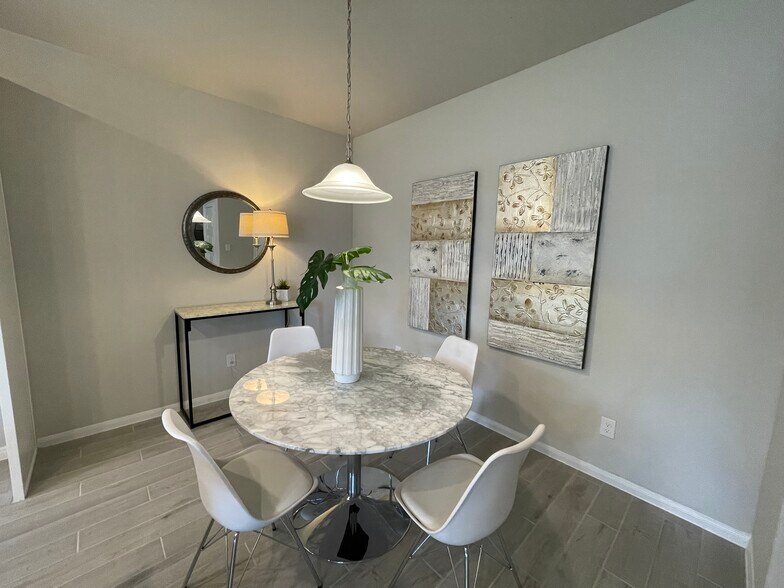 More Photos Of 7407 Hinsdale Dr, Pasadena Apartments For Sale