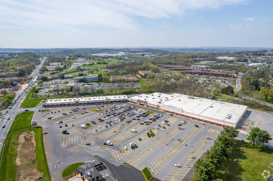 More Photos Of 4701-4797 W Tilghman St, Allentown Unknown For Lease