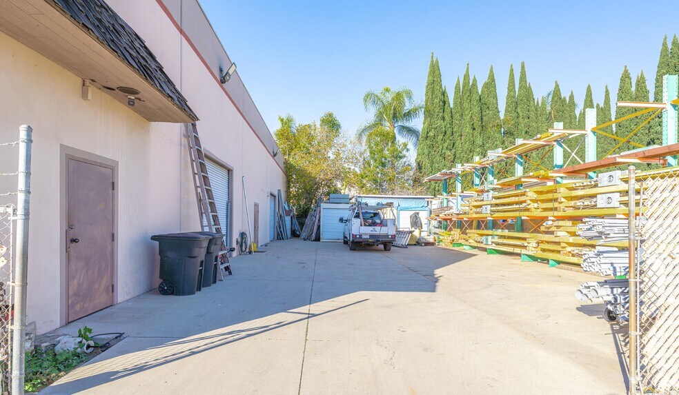 More Photos Of 13101 Brookhurst St, Garden Grove Industrial For Sale
