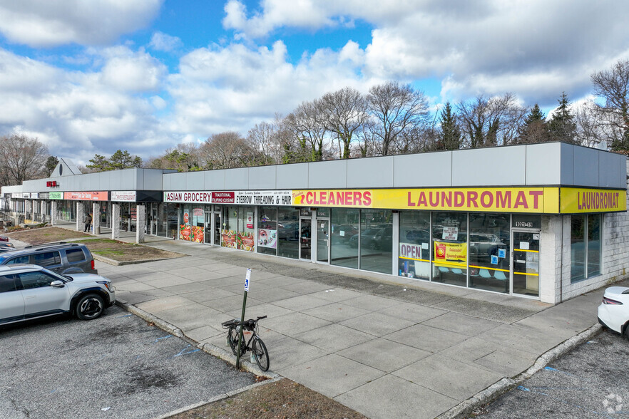 Primary Photo Of 1021 Portion Rd, Ronkonkoma Freestanding For Lease