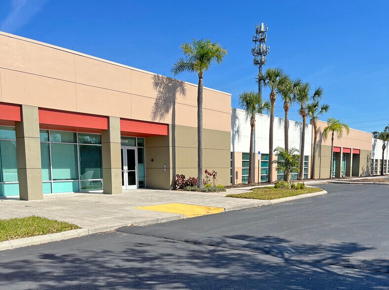 More Photos Of 10441 University Center Dr, Tampa Office For Lease