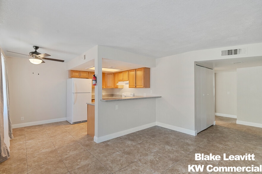 More Photos Of , Las Vegas Multifamily For Sale