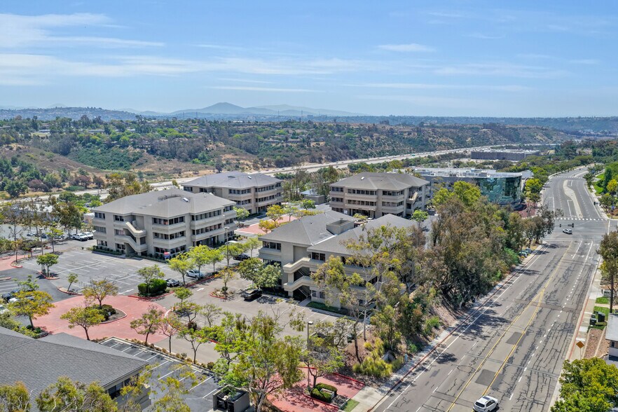 More Photos Of 3665 Ruffin Rd, San Diego Unknown For Lease