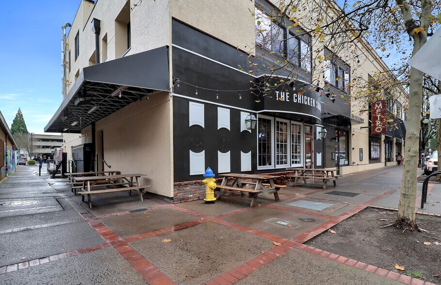 More Photos Of 45 W Broadway, Eugene Storefront Retail Residential For Sale