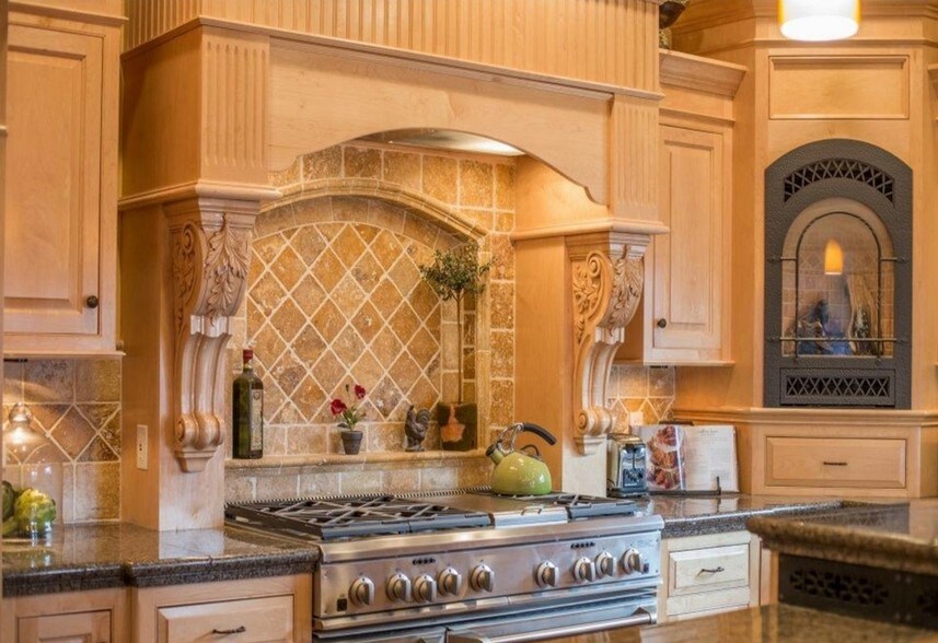 More Photos Of 428 N Curry St, Tehachapi Light Manufacturing For Sale