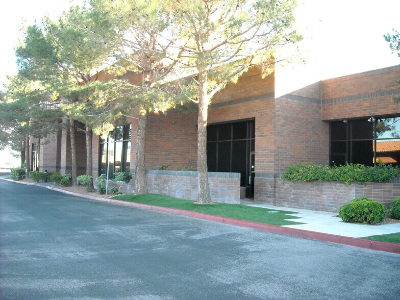 More Photos Of 6600 W Charleston Blvd, Las Vegas Office For Lease