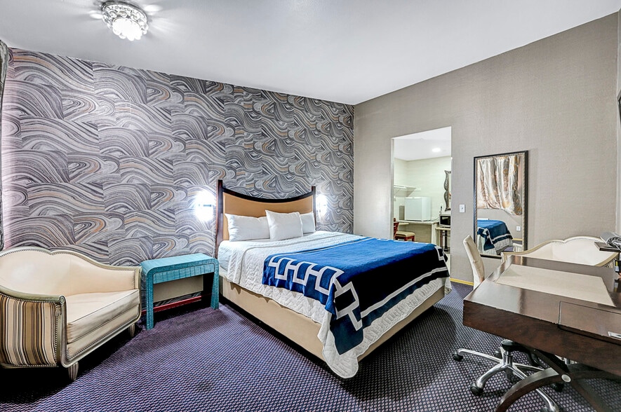 More Photos Of 2855 Fremont St, Las Vegas Hotel For Sale