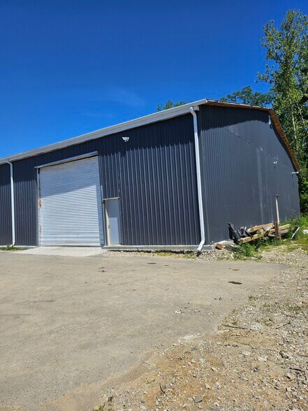 More Photos Of 9510 Seward Rd, Fairfield Warehouse For Sale