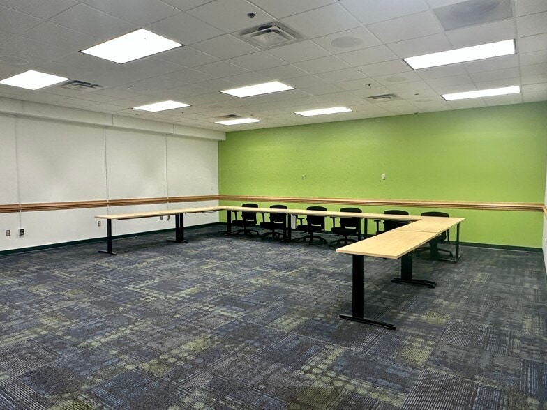 More Photos Of 309 Huffman Mill Rd, Burlington Storefront Retail Office For Lease