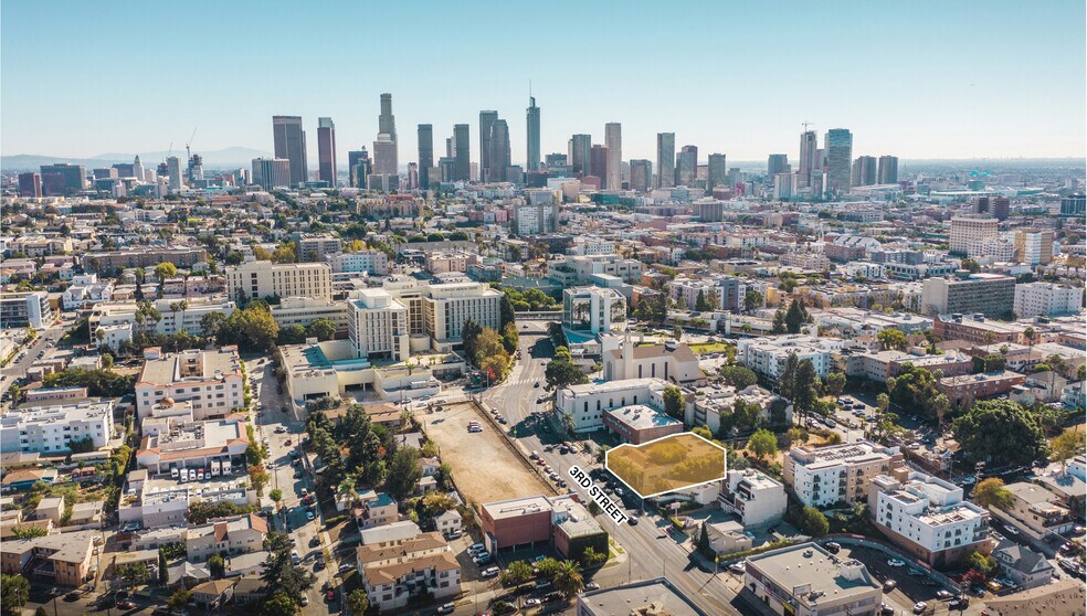 More Photos Of 2330 W 3rd St, Los Angeles Office For Sale