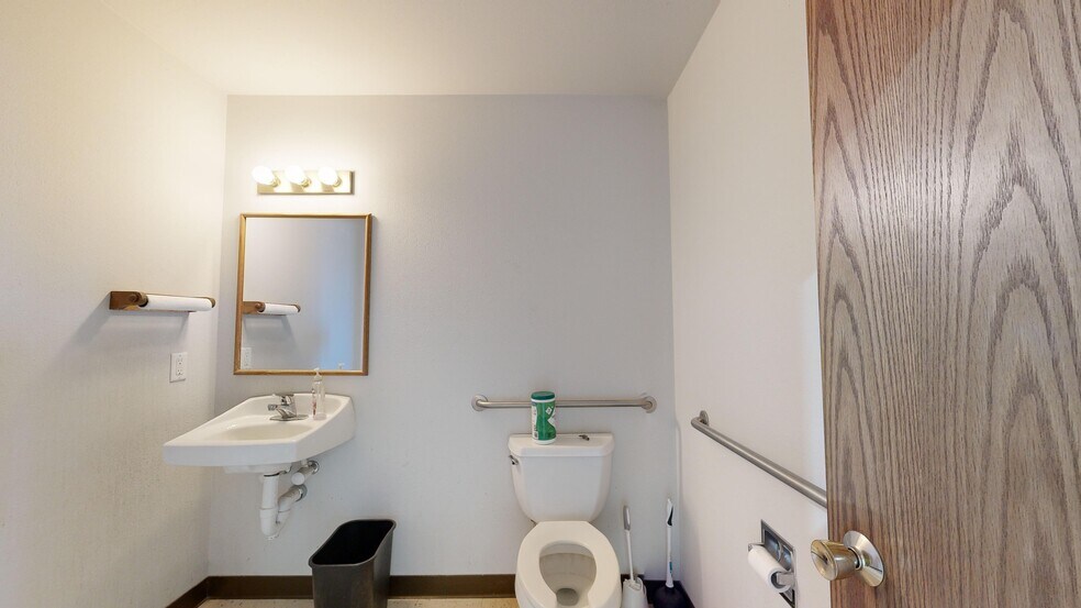 More Photos Of 3088 Gabel Rd, Billings Flex For Sale