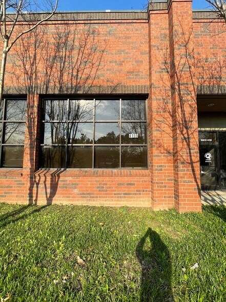 More Photos Of 4135-4165 Willow Lake Blvd, Memphis Light Distribution For Lease