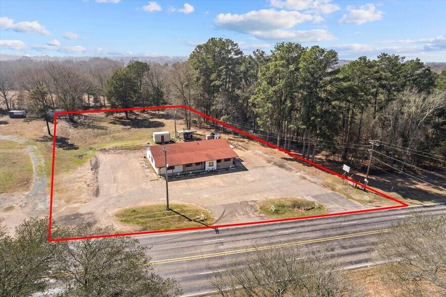 More Photos Of 800 E Main St, Omaha Restaurant For Sale