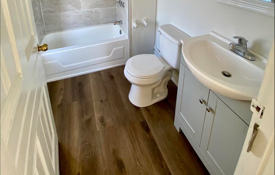 More Photos Of 303 Main St, Phoenixville Apartments For Sale