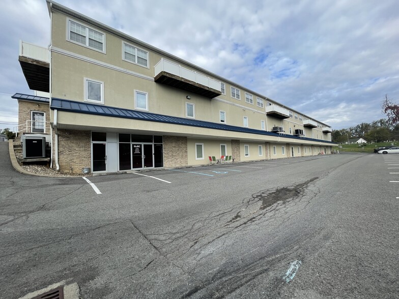 More Photos Of 200 Pinecrest Ave, Morgantown Apartments For Lease