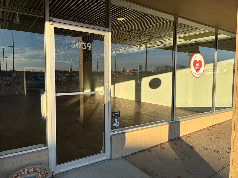 More Photos Of 3011-3049 Anderson Ave, Manhattan Unknown For Lease