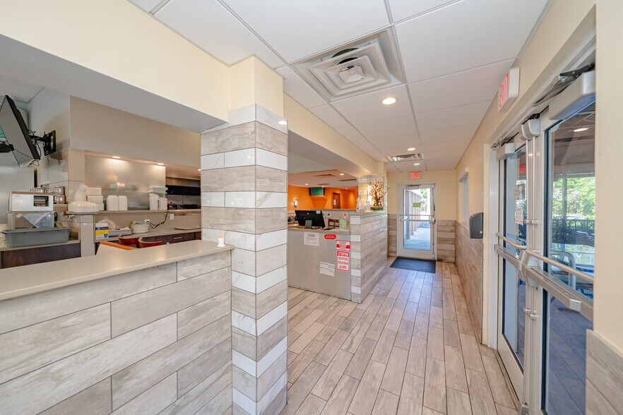 More Photos Of 1821 N State Road 7, Margate Restaurant For Sale