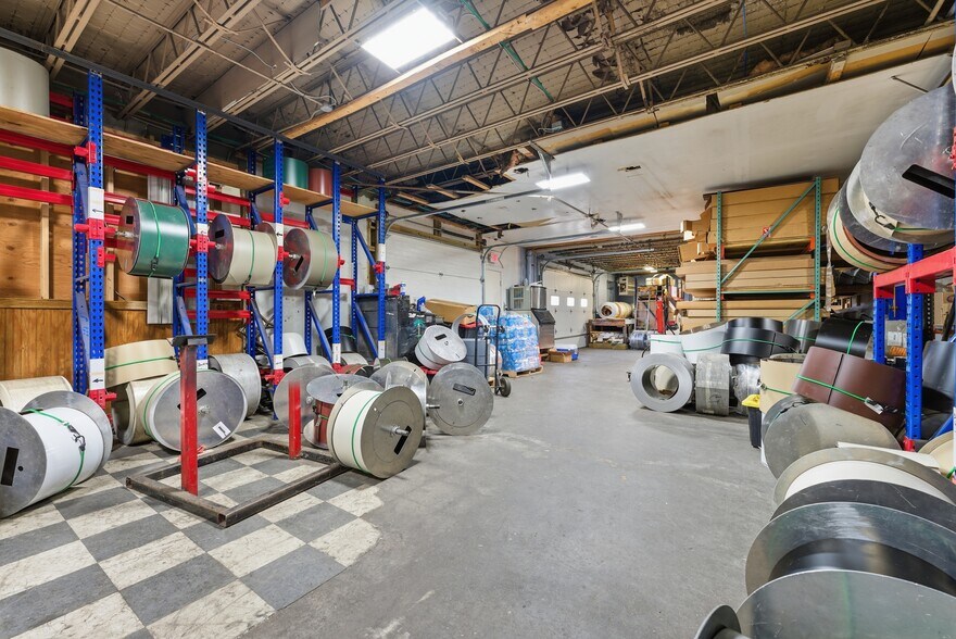 More Photos Of 740 High St, Holyoke Freestanding For Sale