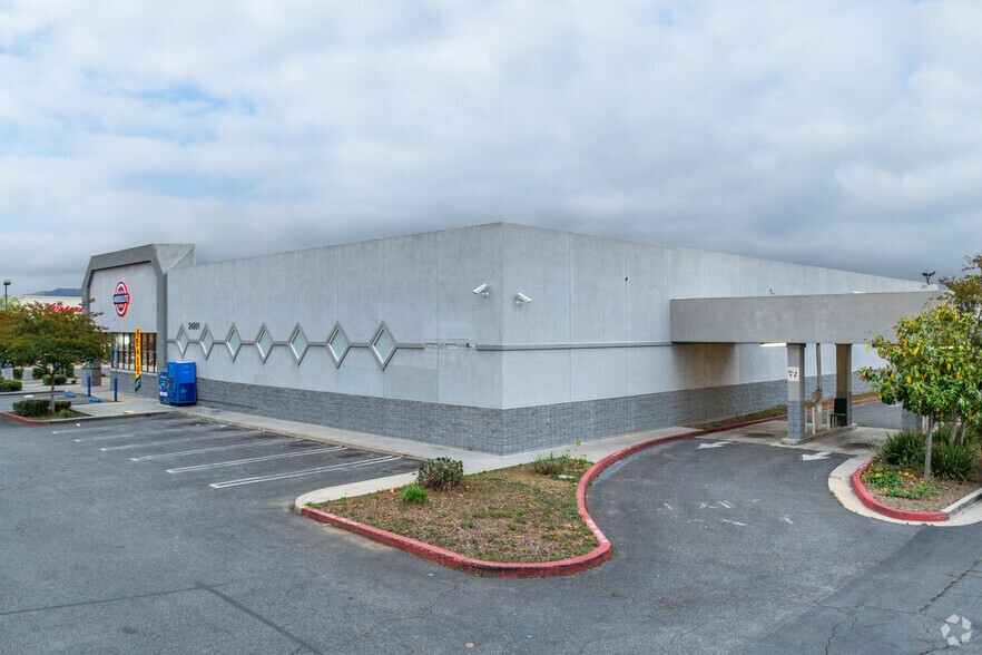 More Photos Of 24991 Alessandro Blvd, Moreno Valley Freestanding For Lease
