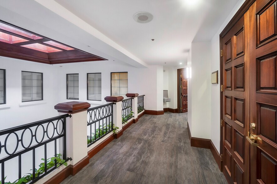 More Photos Of 440 N Mountain Ave, Upland Medical For Sale