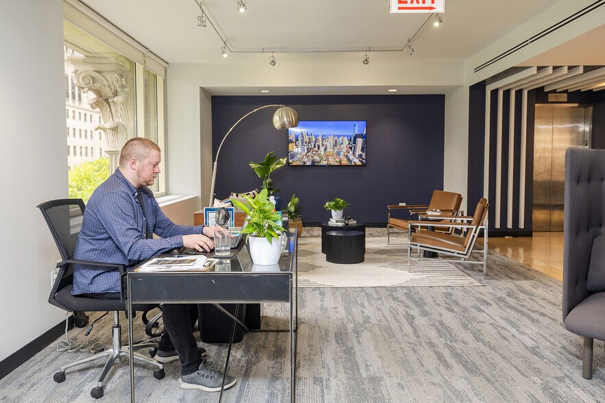 More Photos Of 605 N Michigan Ave, Chicago Coworking Space