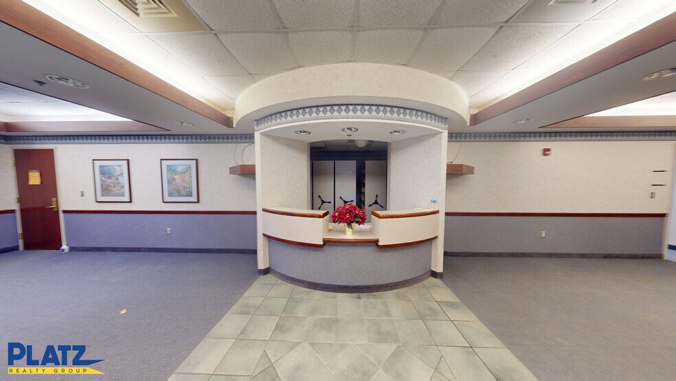 More Photos Of 750 E Park Ave, Columbiana Medical For Sale
