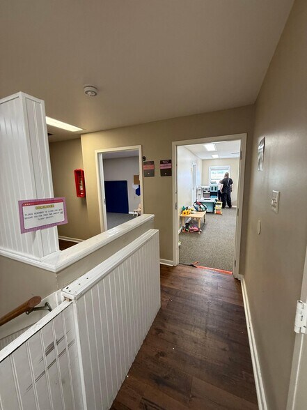 More Photos Of 421 N Sam Rayburn Fwy, Sherman Medical For Lease