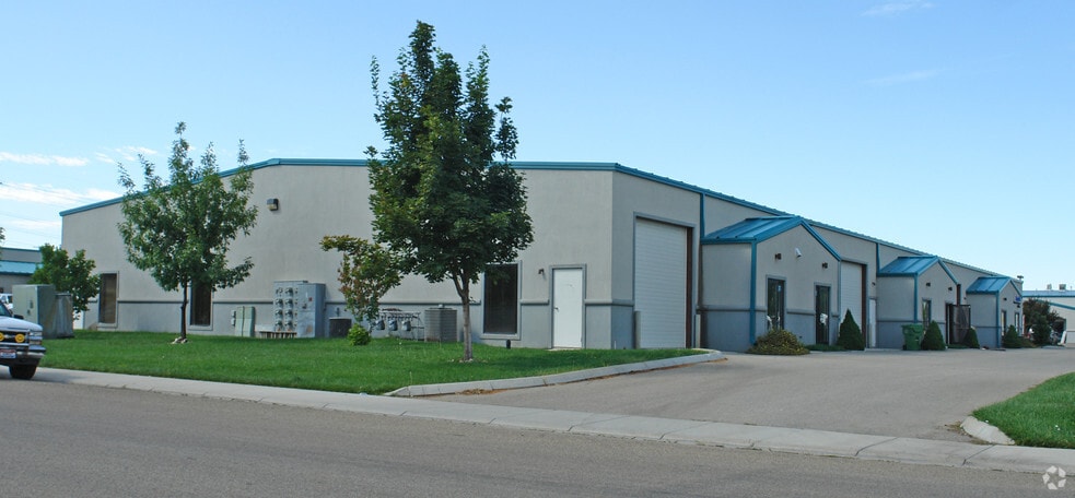 More Photos Of 880 E Franklin Rd, Meridian Office For Lease