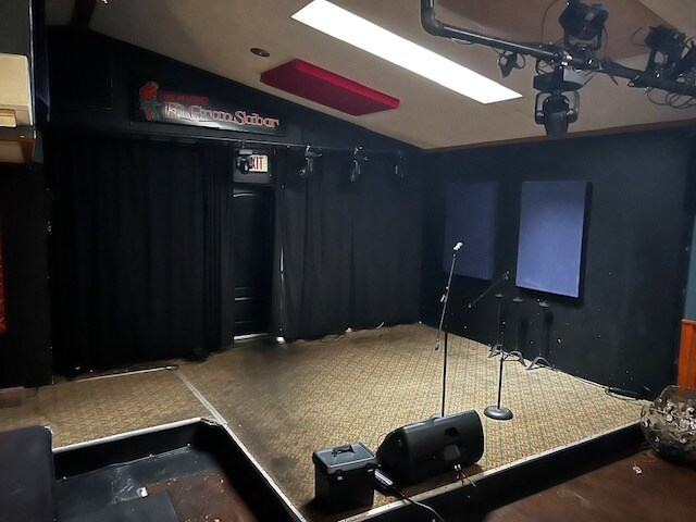 More Photos Of 413 Kerens Ave, Elkins General Retail For Sale